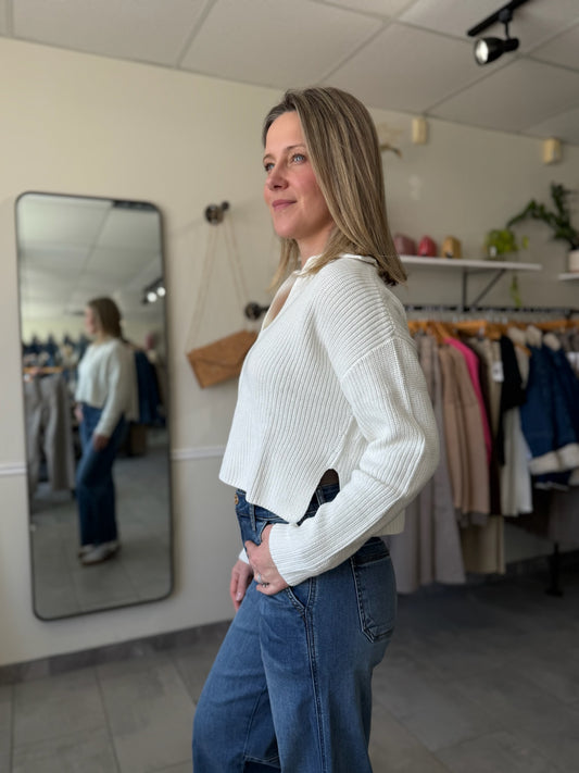 The Riley Pullover | Chalk