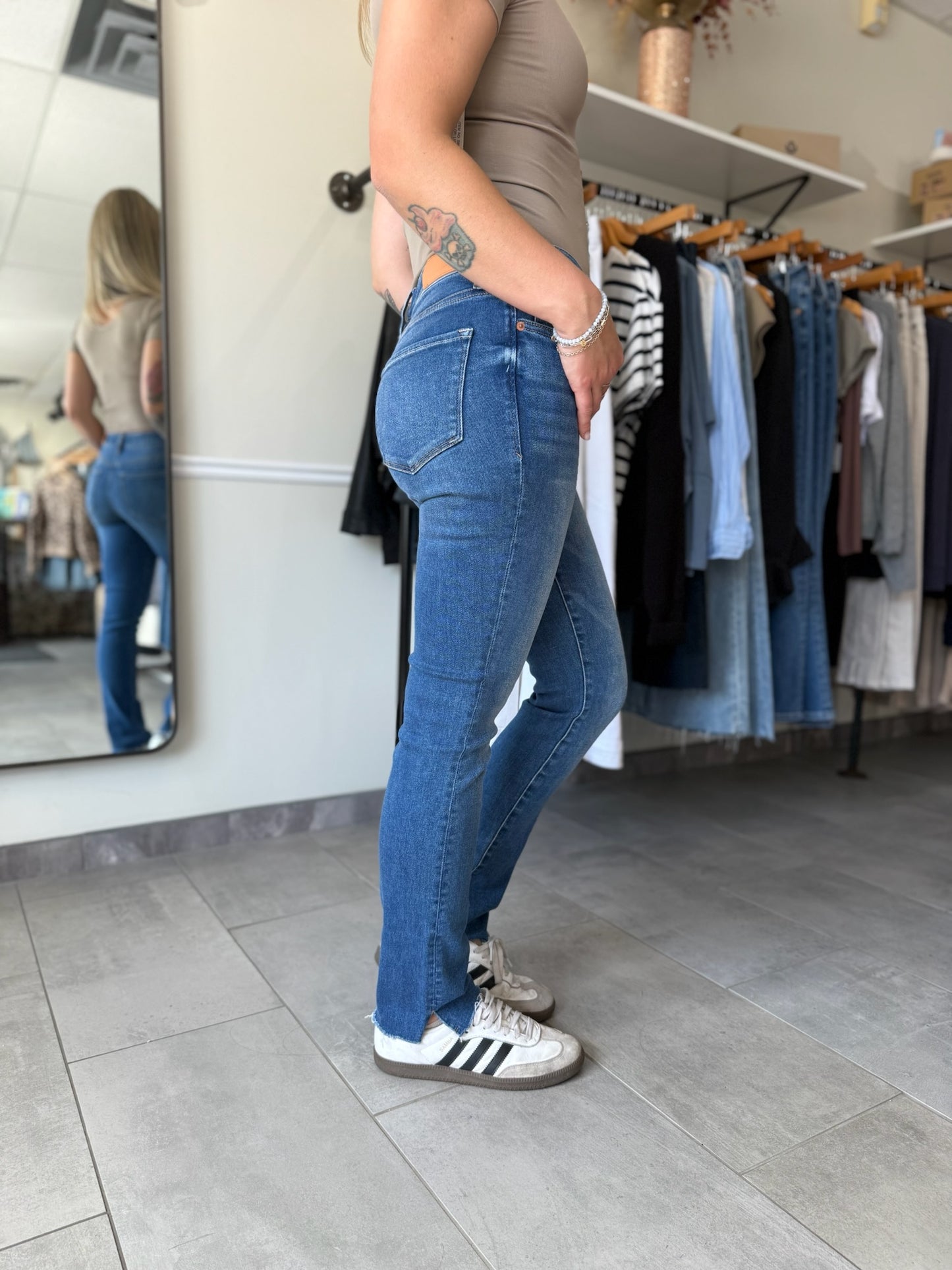 Blair Straight Leg Jeans - Rivers