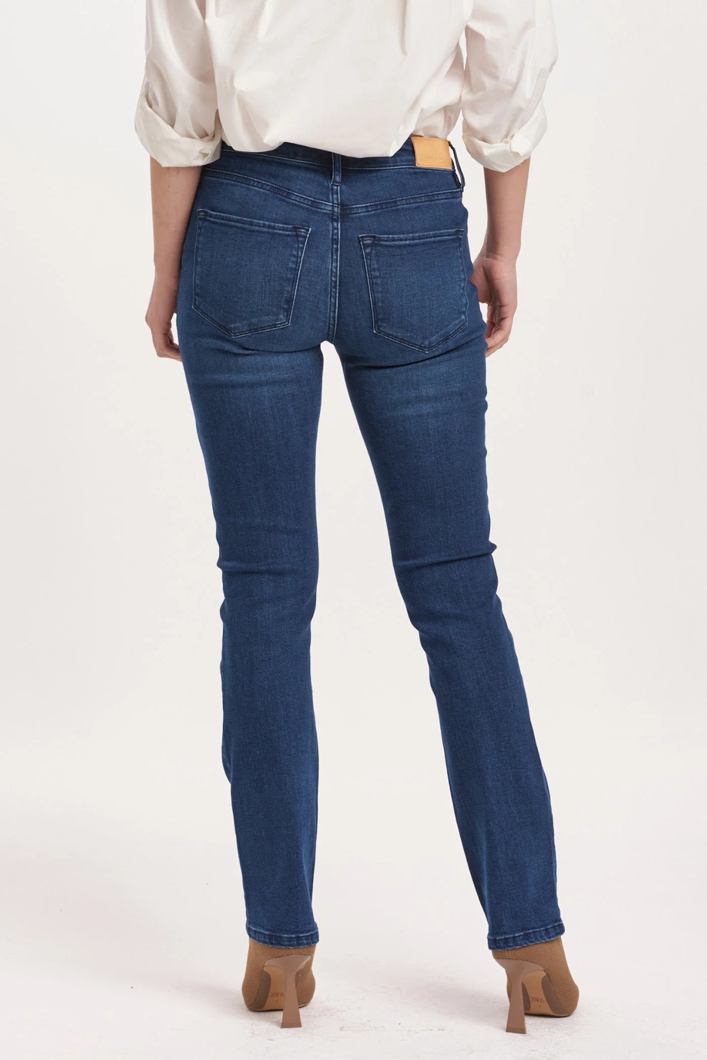 Blaire Mid Rise Slim Straight Jeans - Violet Blue image 2