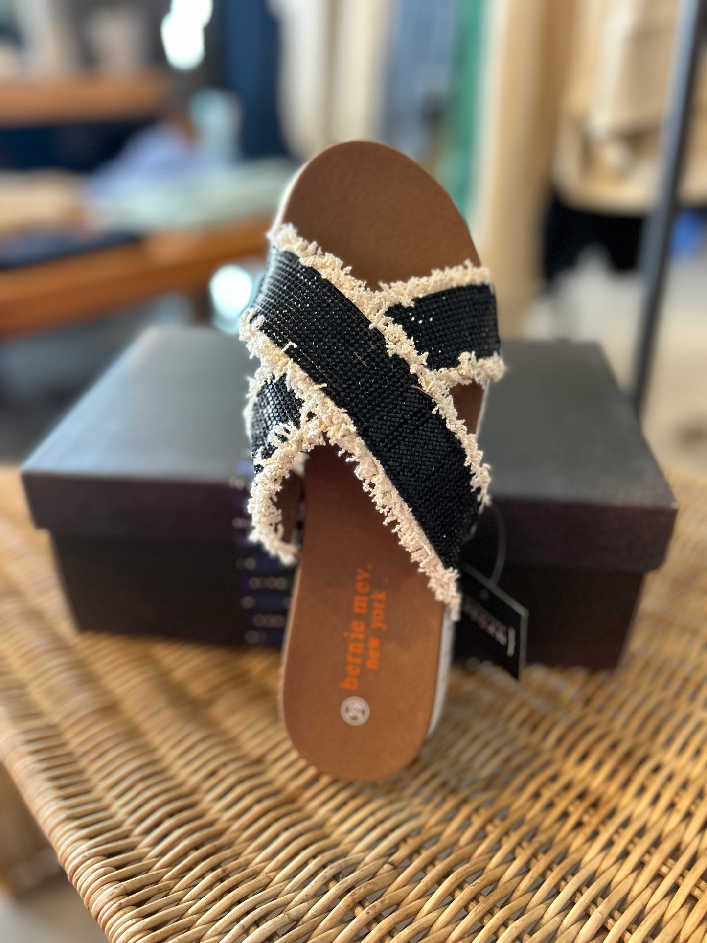 Vivianne - Black Slide image 1