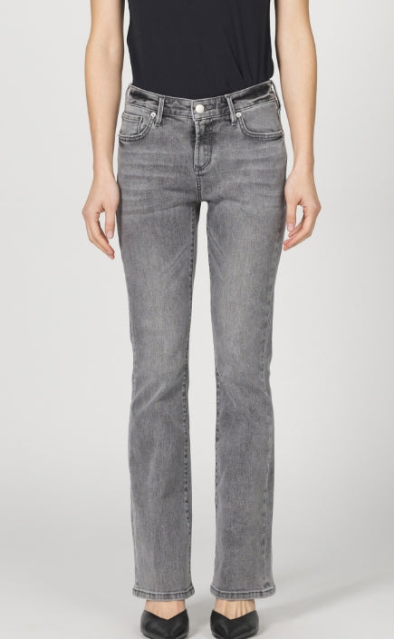 Jaxtyn Bootcut Jeans - Middlebrook