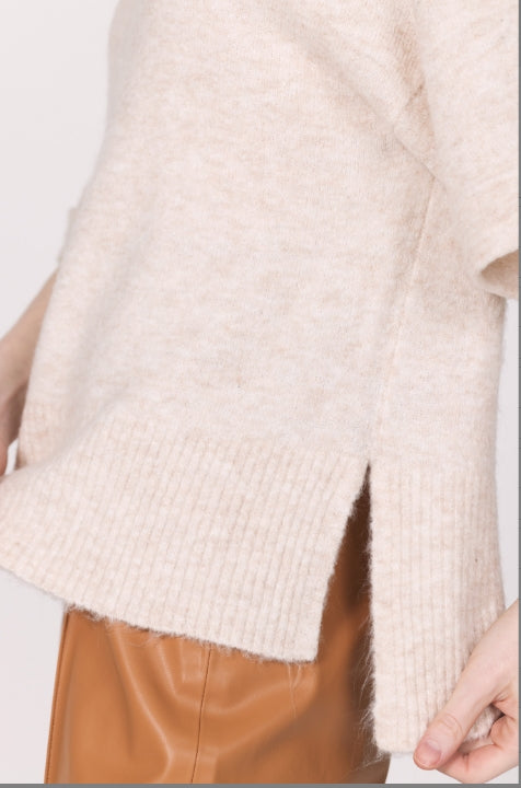 Catrina Short Sleeve Sweater Tee