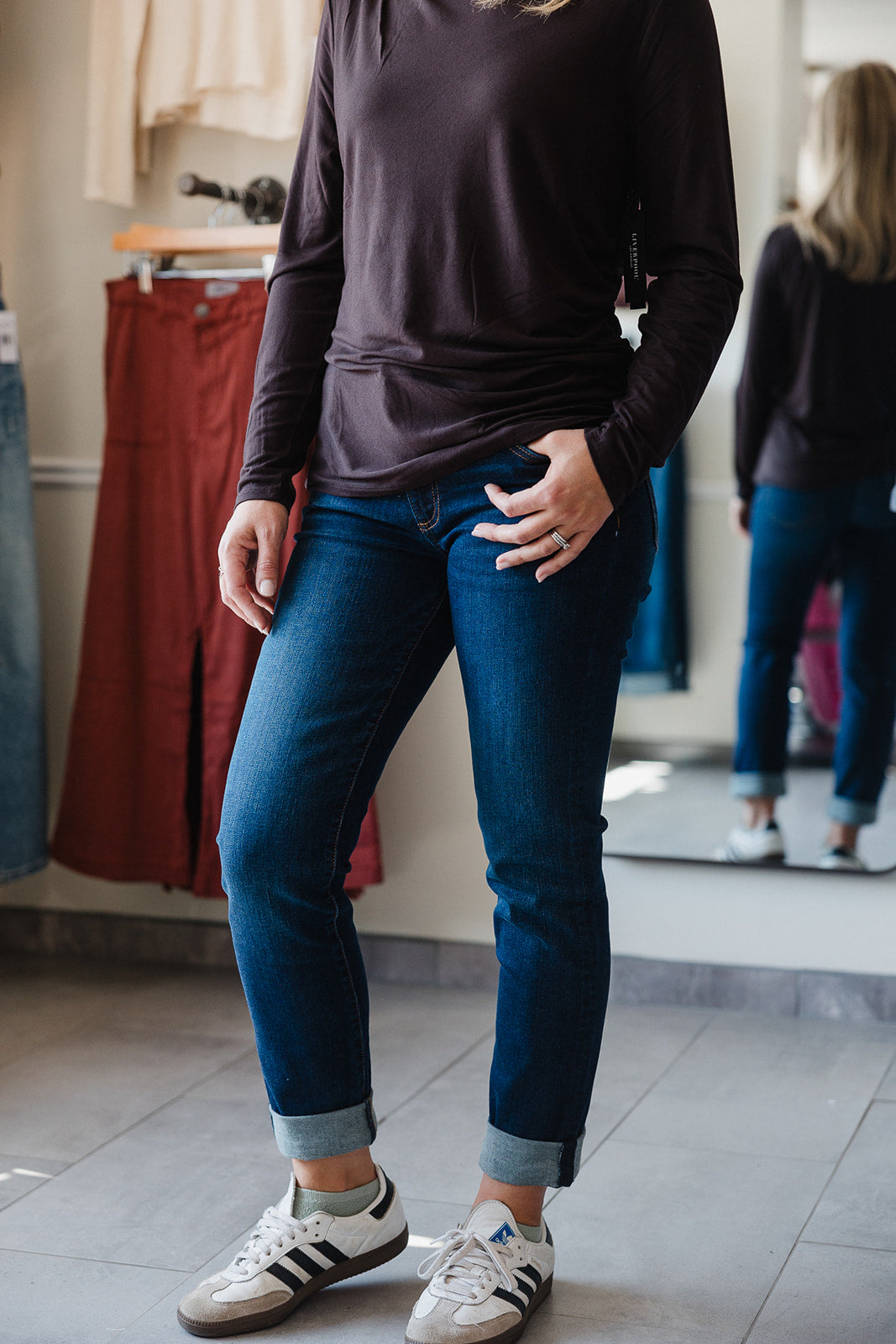 Catherine Mid Rise Boyfriend - Abelia