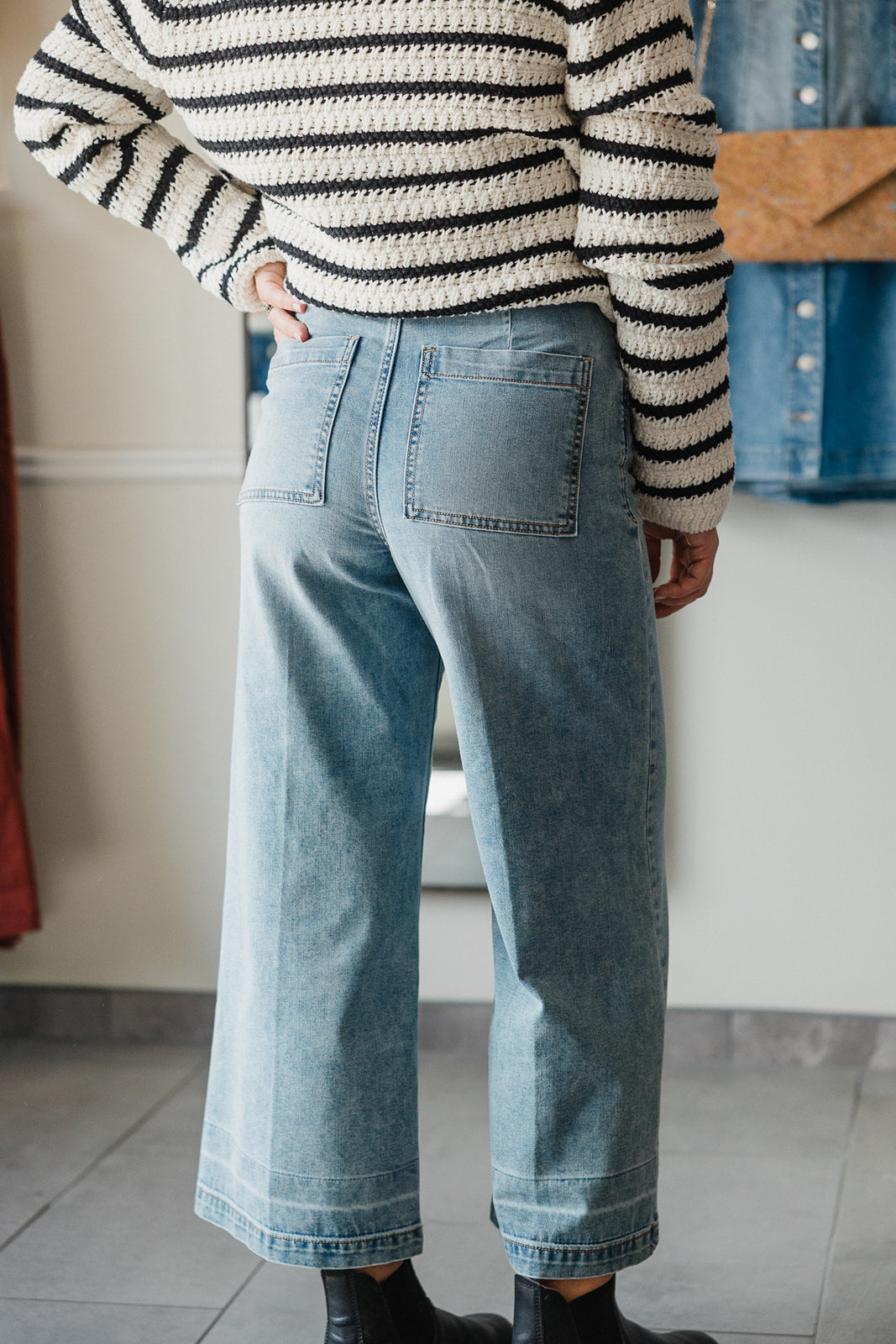 Audrey Wide Leg Jeans - Hillcress