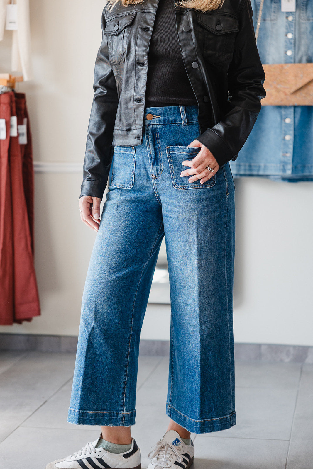 Audrey Wide Leg Jeans - Nevis