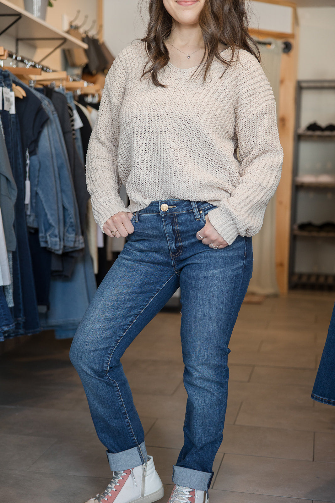 Catherine Mid Rise Boyfriend - Abelia