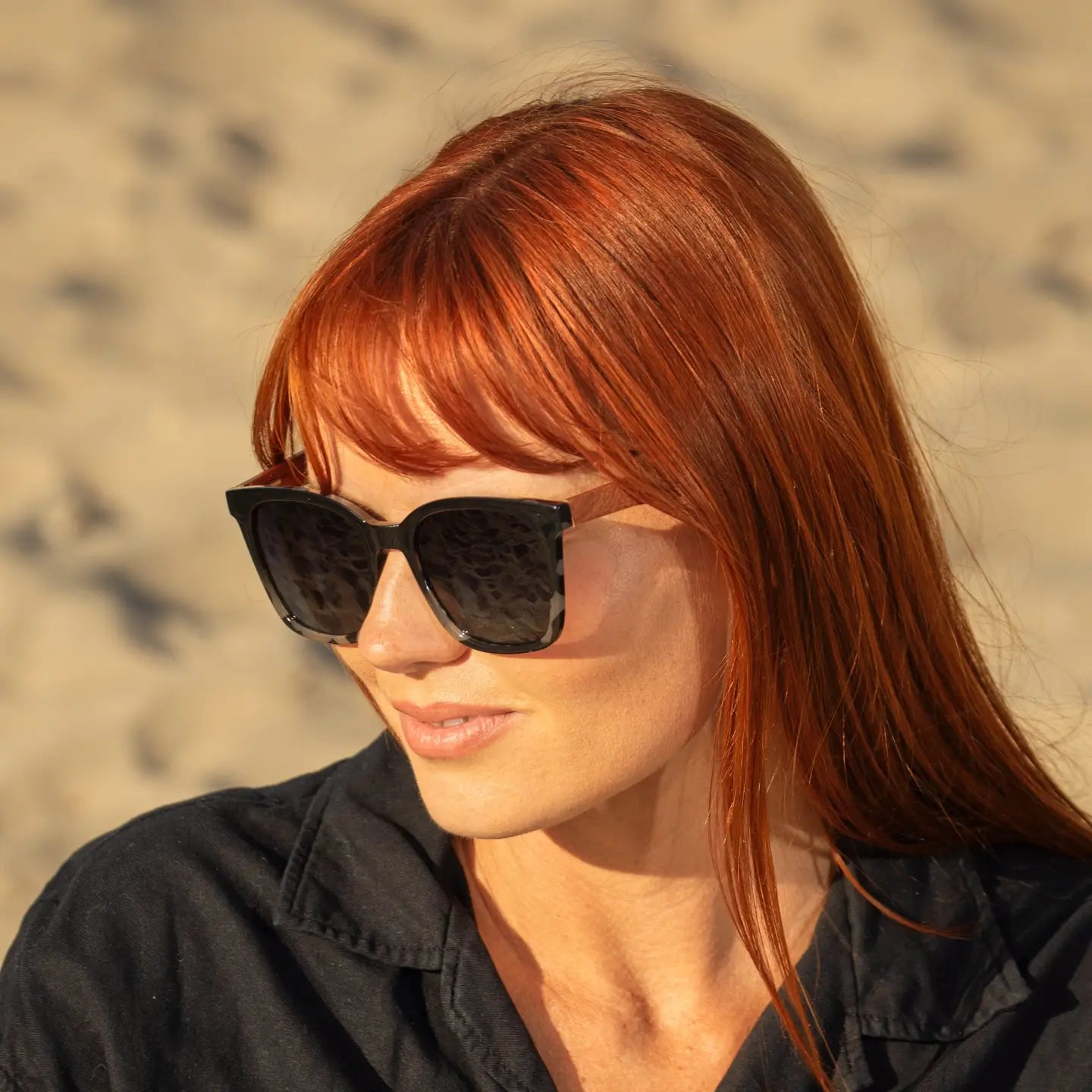 Alaina - Onyx/Ivory Tortoise / Walnut Wood / Smoke