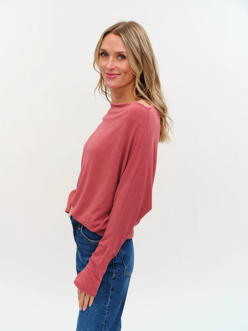The Anywhere Top - Cayenne