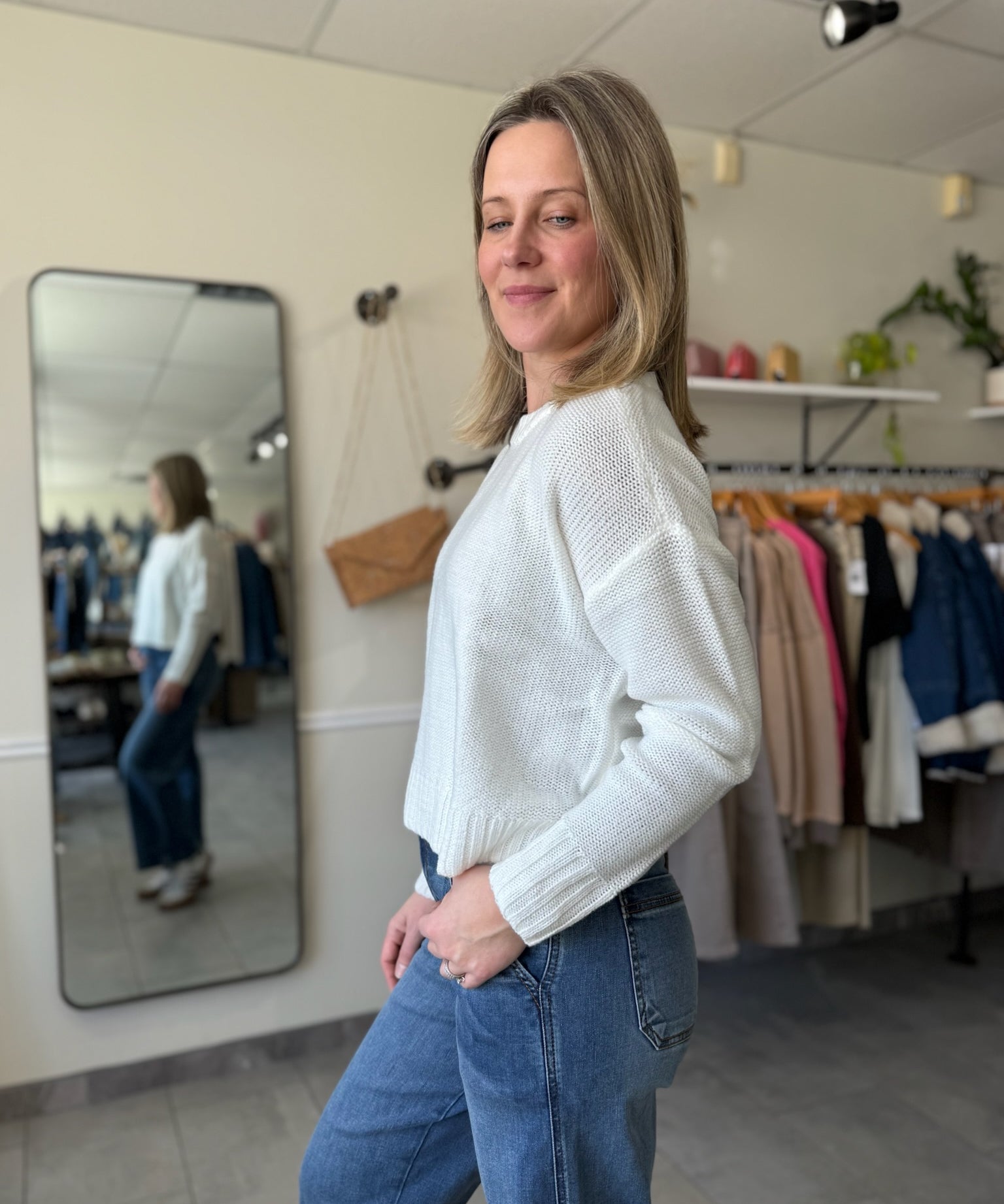 The Walker Pullover | Chalk