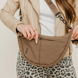Brixley Crescent Bag | Mocha