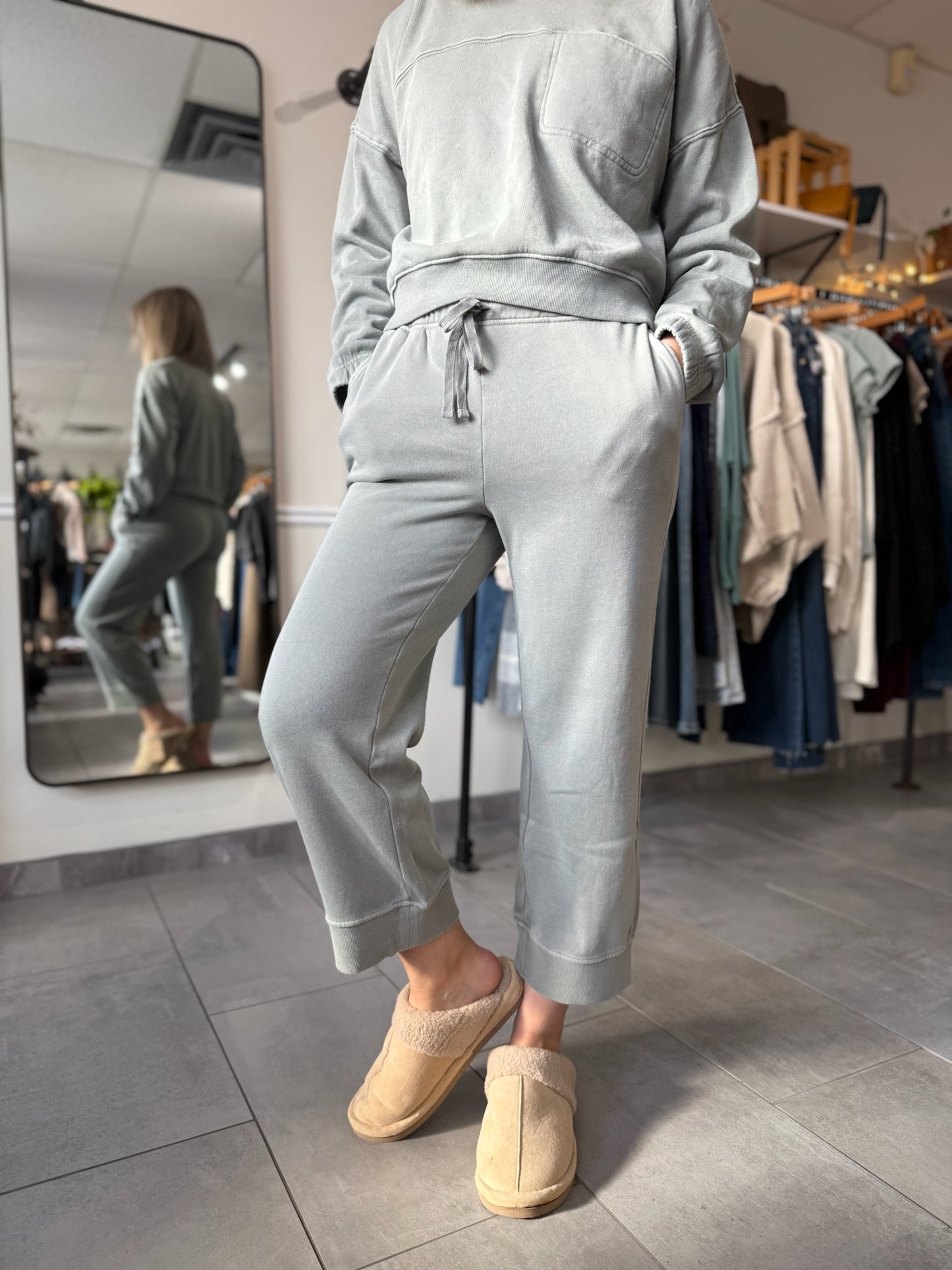 Canton Cropped Drawstring Pants – Forest Fog