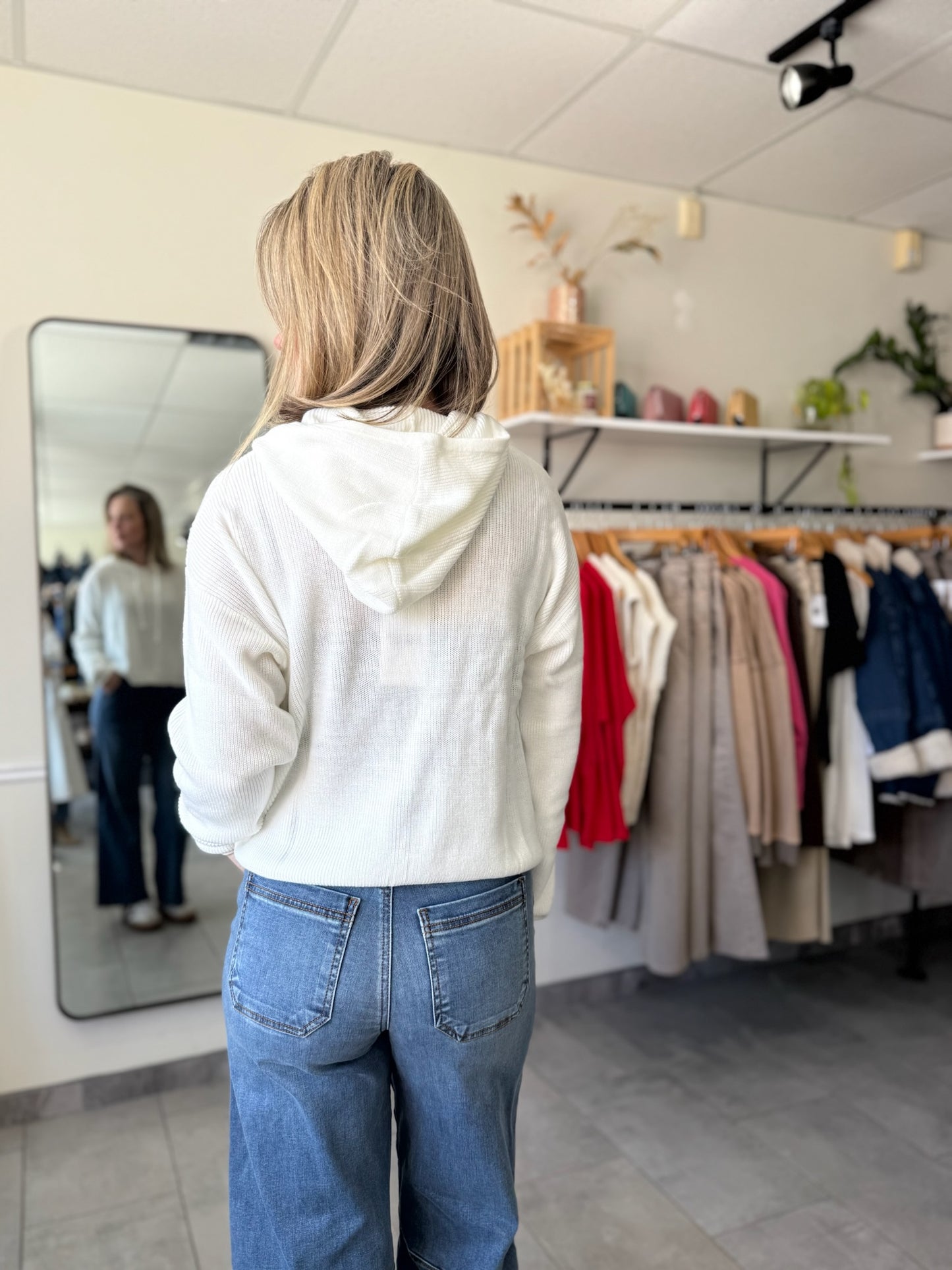 The Jia Hoodie | Chalk