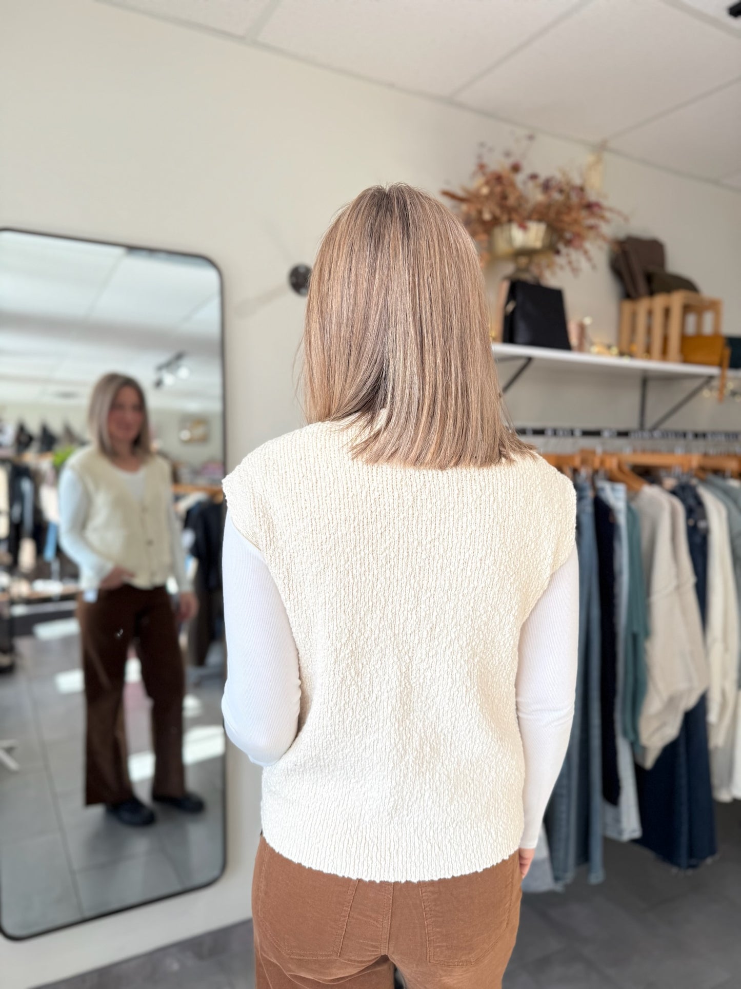 Emma Short Sleeve Cardigan - Vintage White
