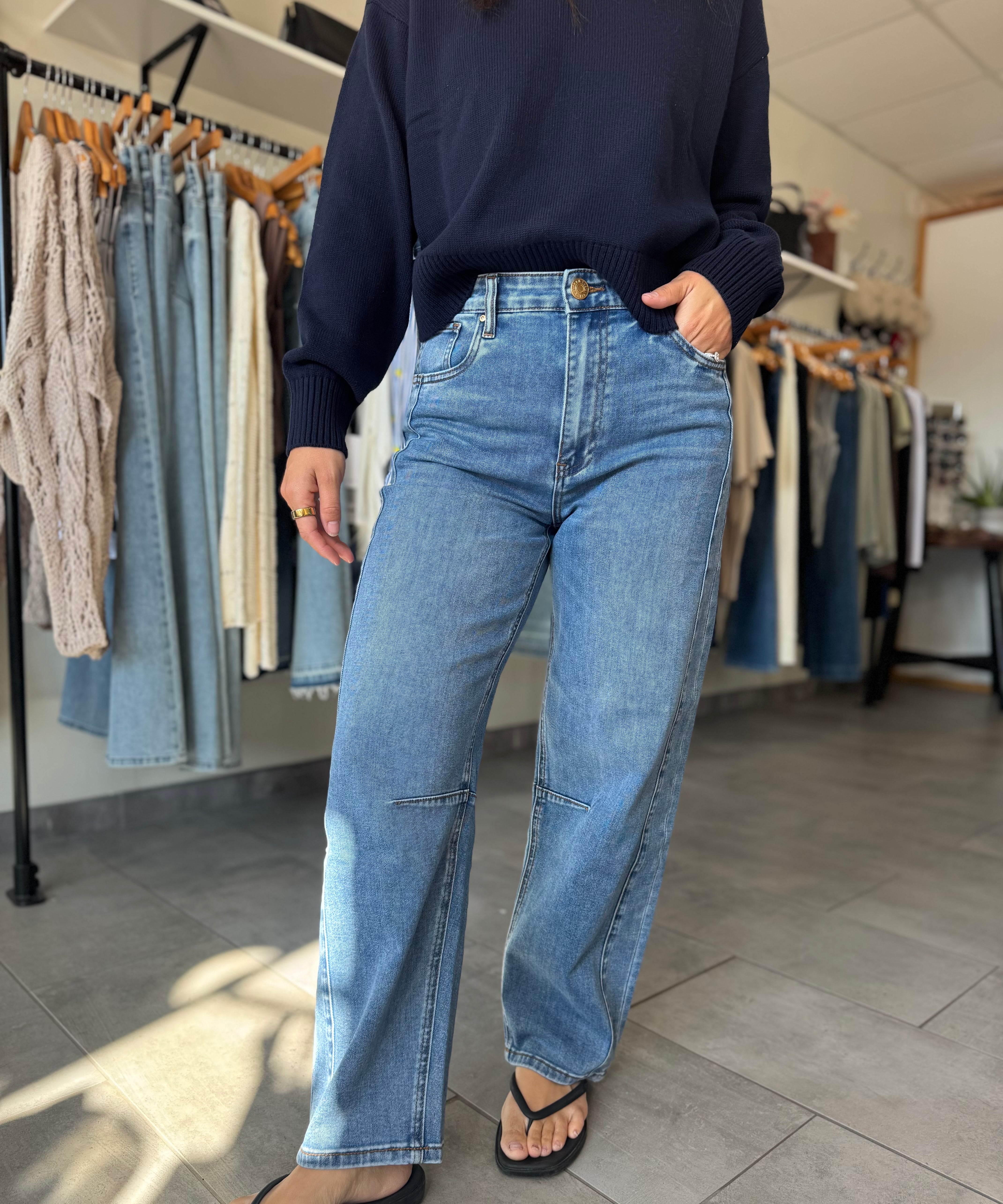 Ashton High Rise Wide Leg Barrel Jeans | Dynamic