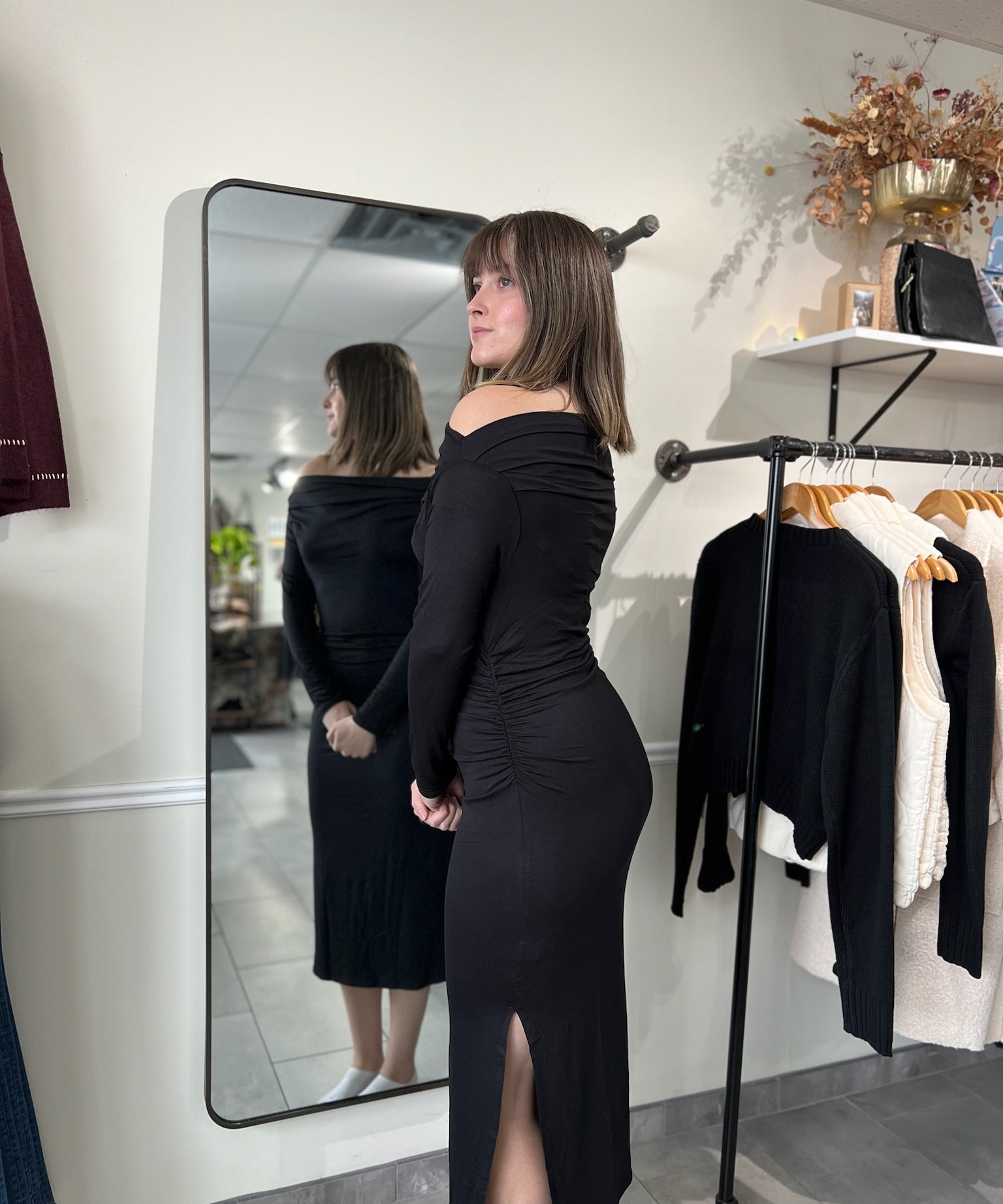 Off the Shoulder Maxi Dress | Black