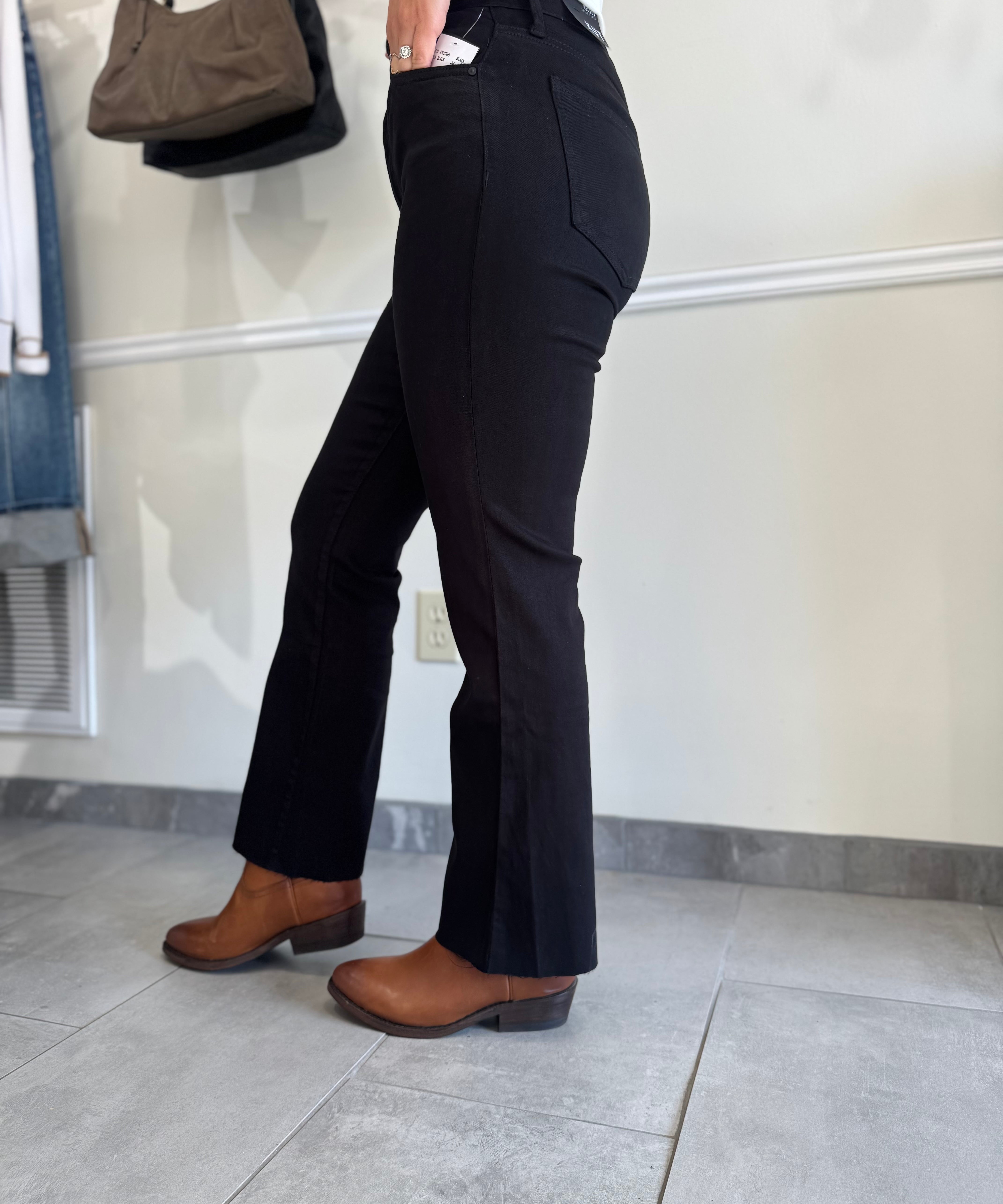 Kelsey High Rise Ankle Flare Jeans | Black
