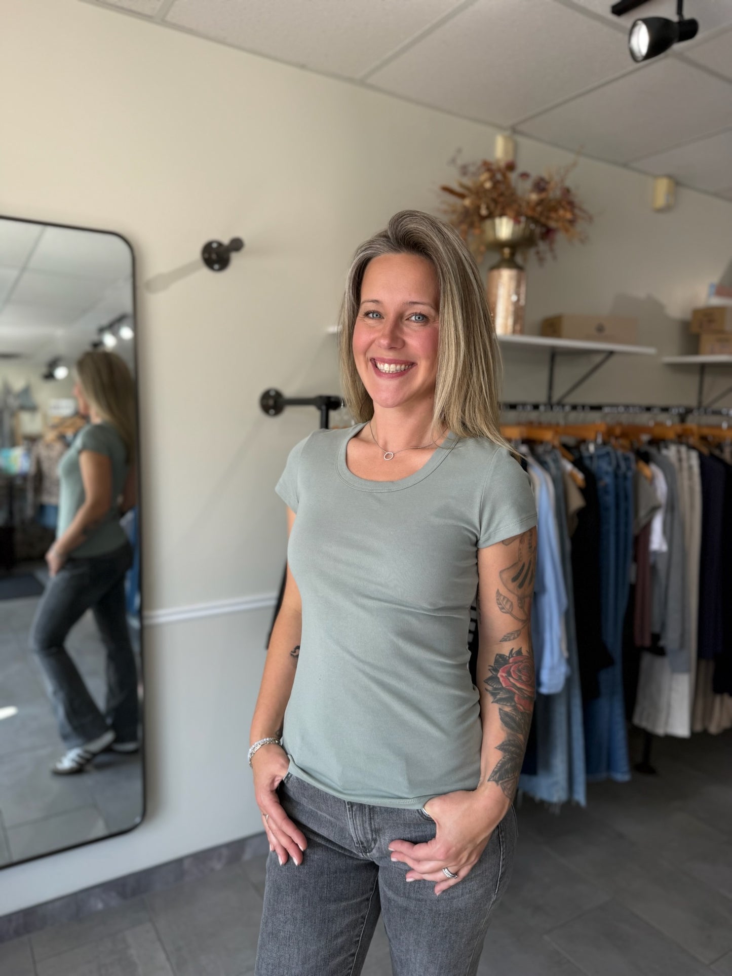 Cotton Rib Scoop Neck Short Sleeve T-shirt - Smokey Olive