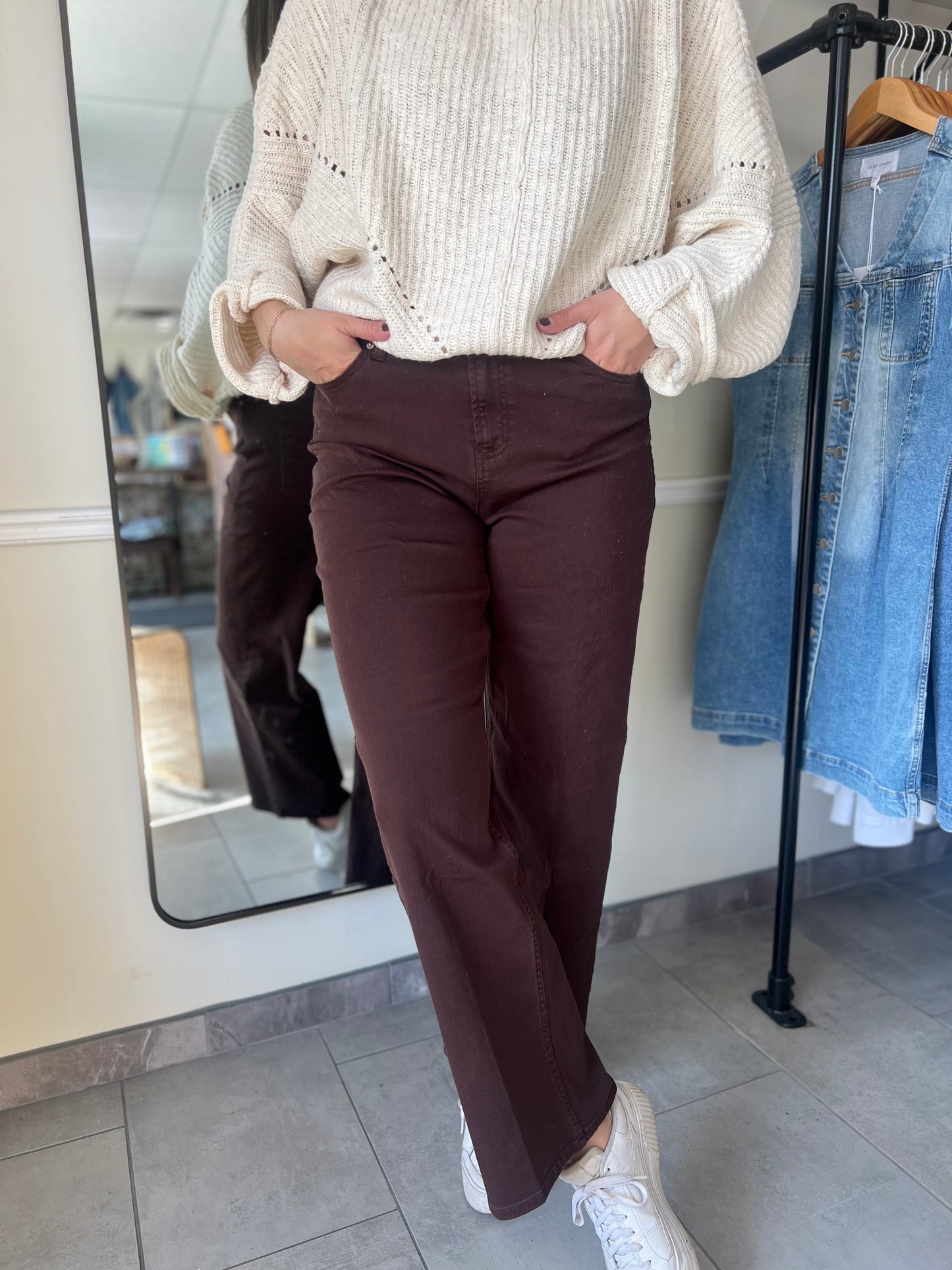 Taylor Straight Leg Jeans - Dark Oak