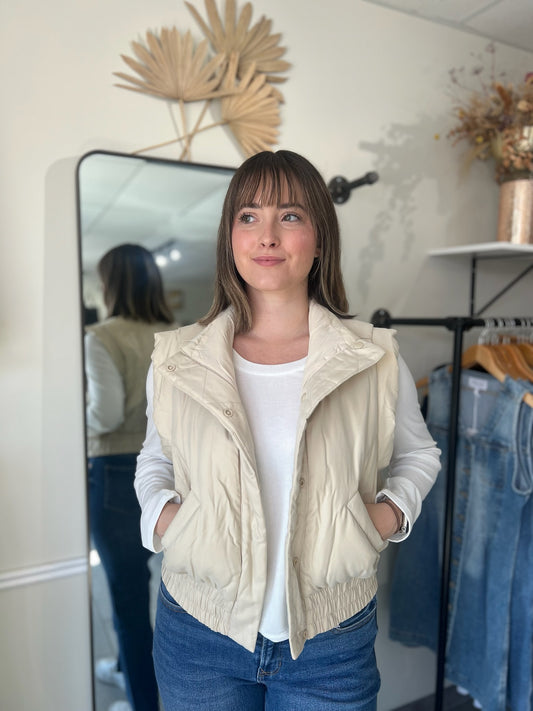 Versatile Puffer Vest