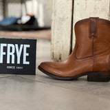 Frye Billy Short |  Cognac FINAL SALE