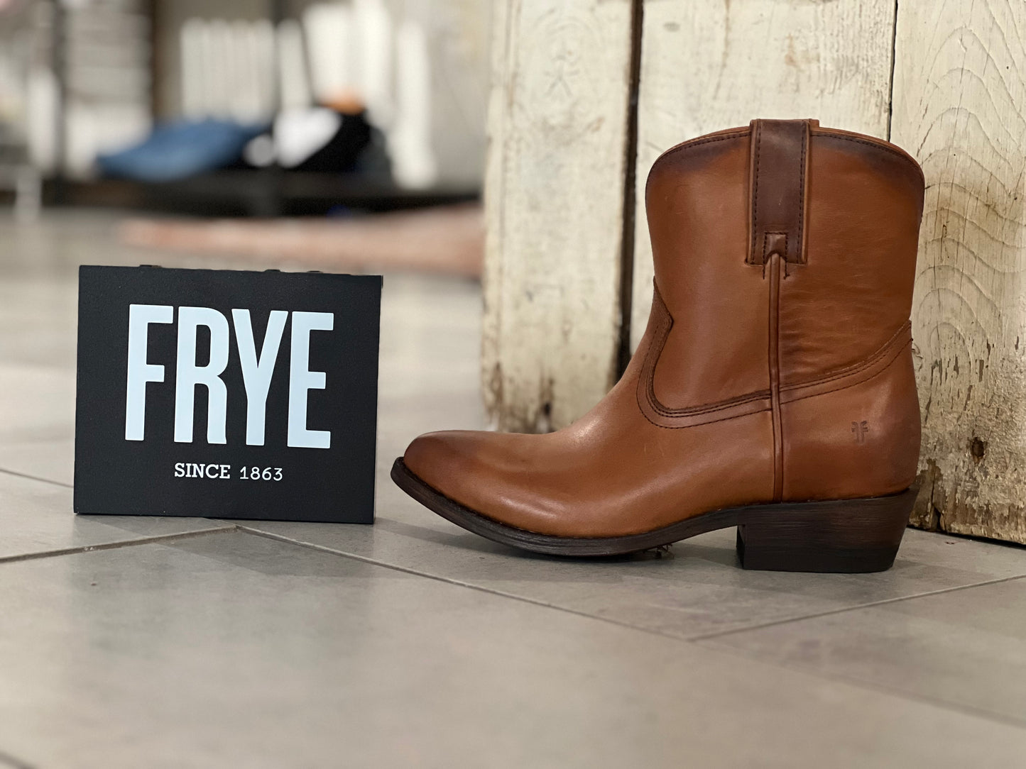 Frye Billy Short |  Cognac