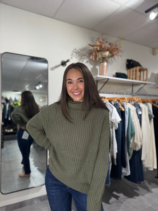 Delaney Sweater - Olive