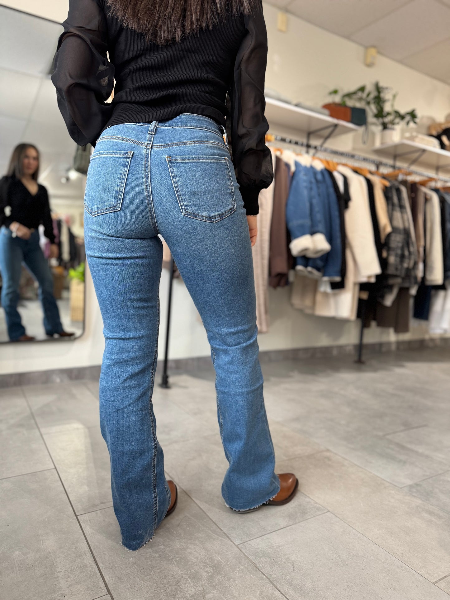 Kelly High Rise Flare Jeans | Senses