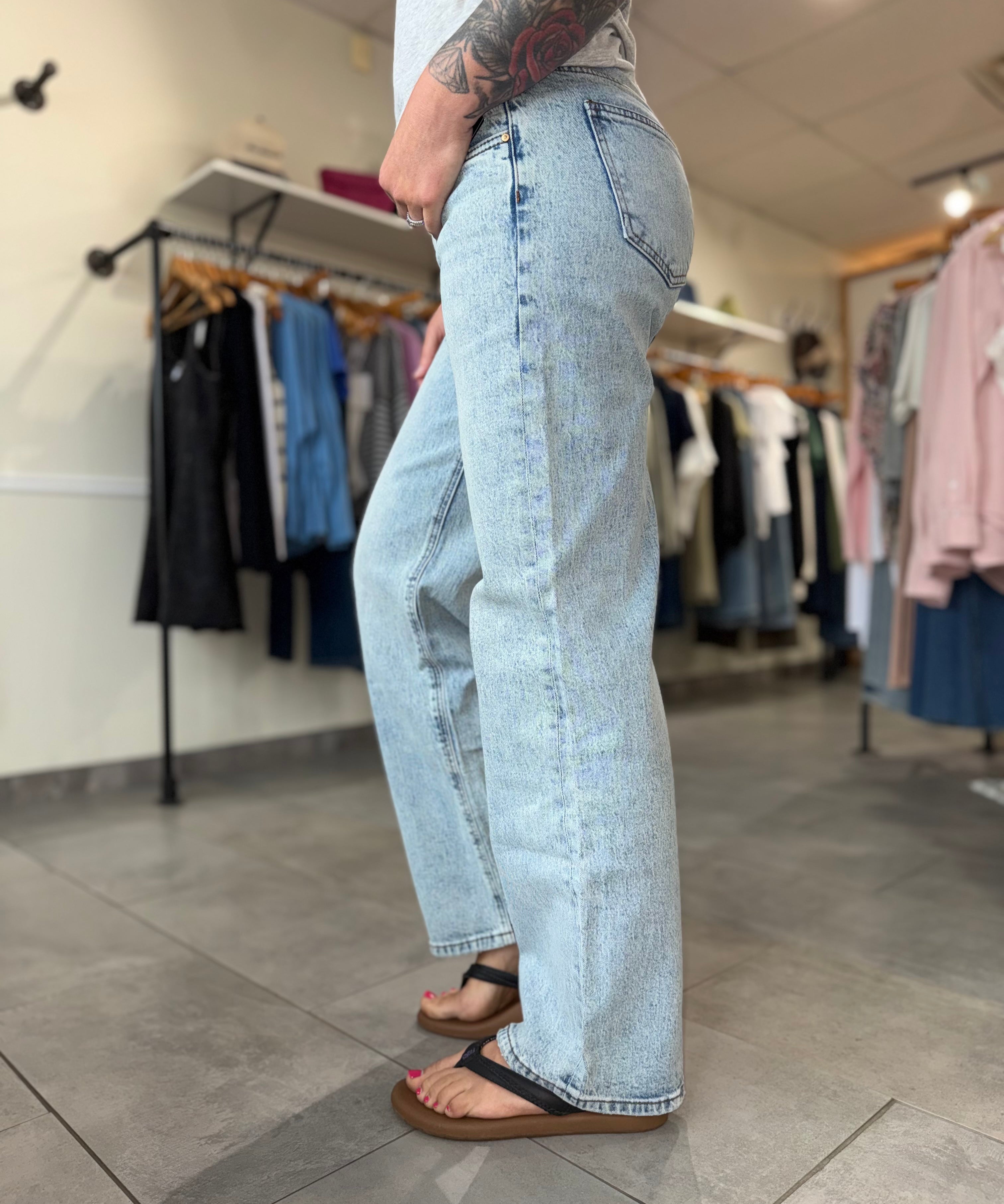 Selena Baggy Low Rise Jeans | Enthusiastic