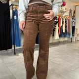 Florence Bootcut Pinwale Corduroy Pants | Cappuccino