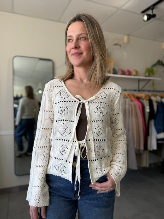 Daisy Crochet Sweater | Vintage Cream