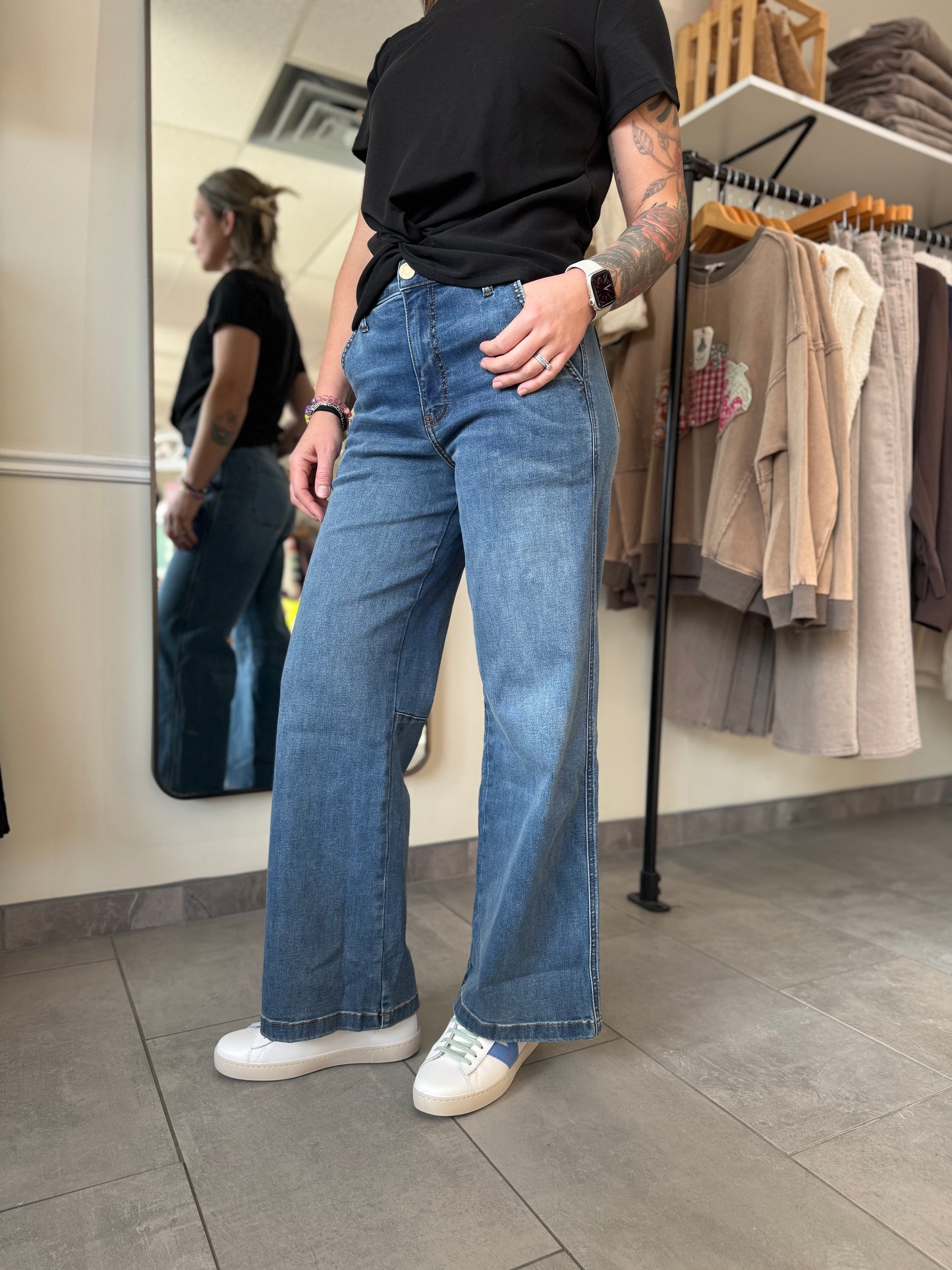 Meg High Rise Wide Legs | Acutely