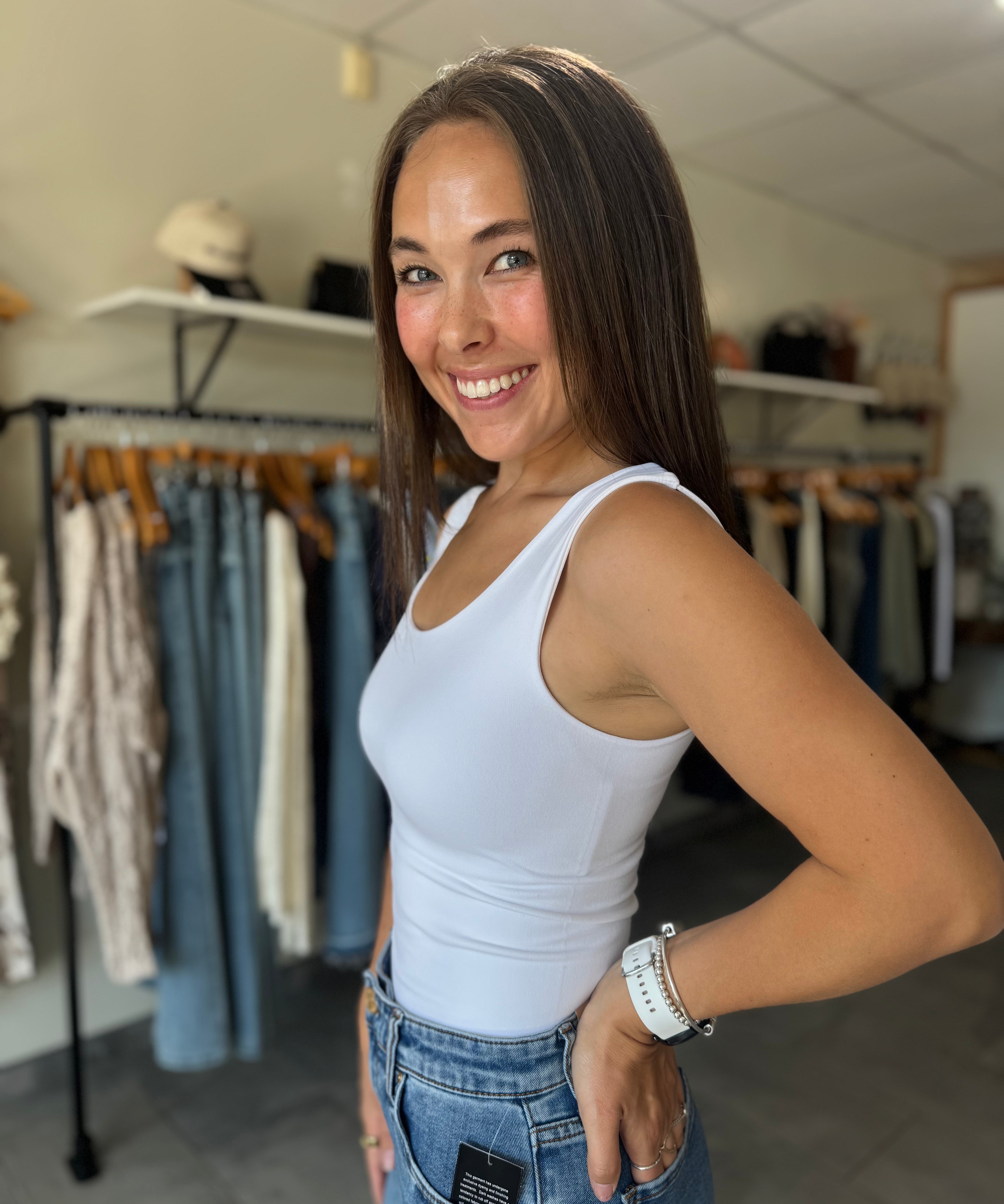 Double Layered Seamless U-V Neck Sleeveless Bodysuit | White