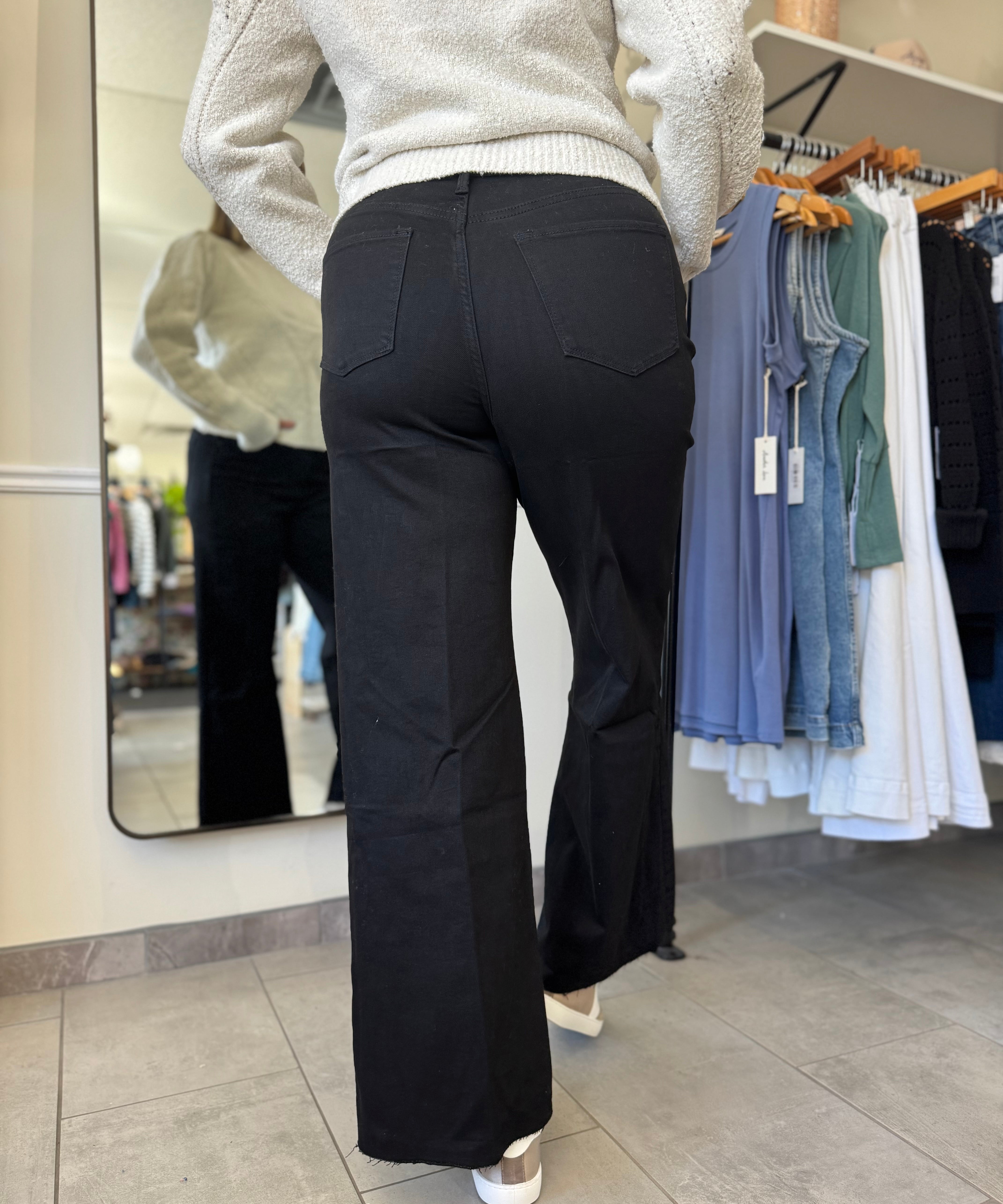 Fiona High Rise Wide Legs - Black Arrow