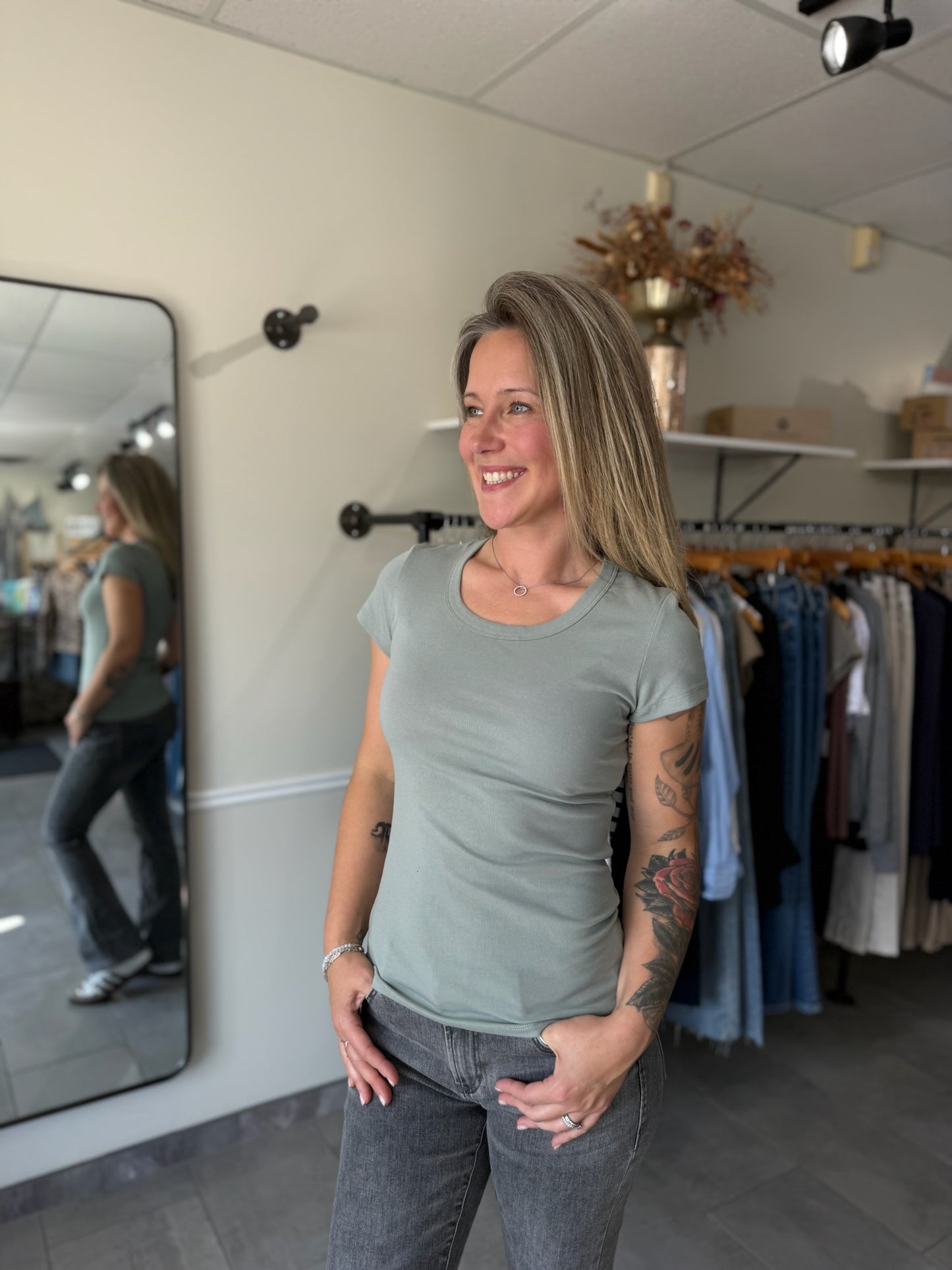 Cotton Rib Scoop Neck Short Sleeve T-shirt - Smokey Olive