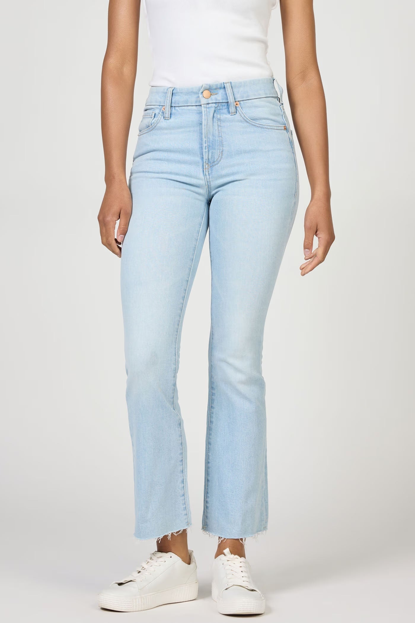 Jeanne Mid Rise Crop Flare Jeans | Misty Cloud