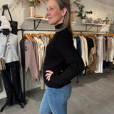 Hera Sweater - Black