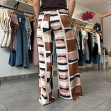 Geometric Print Pants with Pockets | Cream/Camel Multi