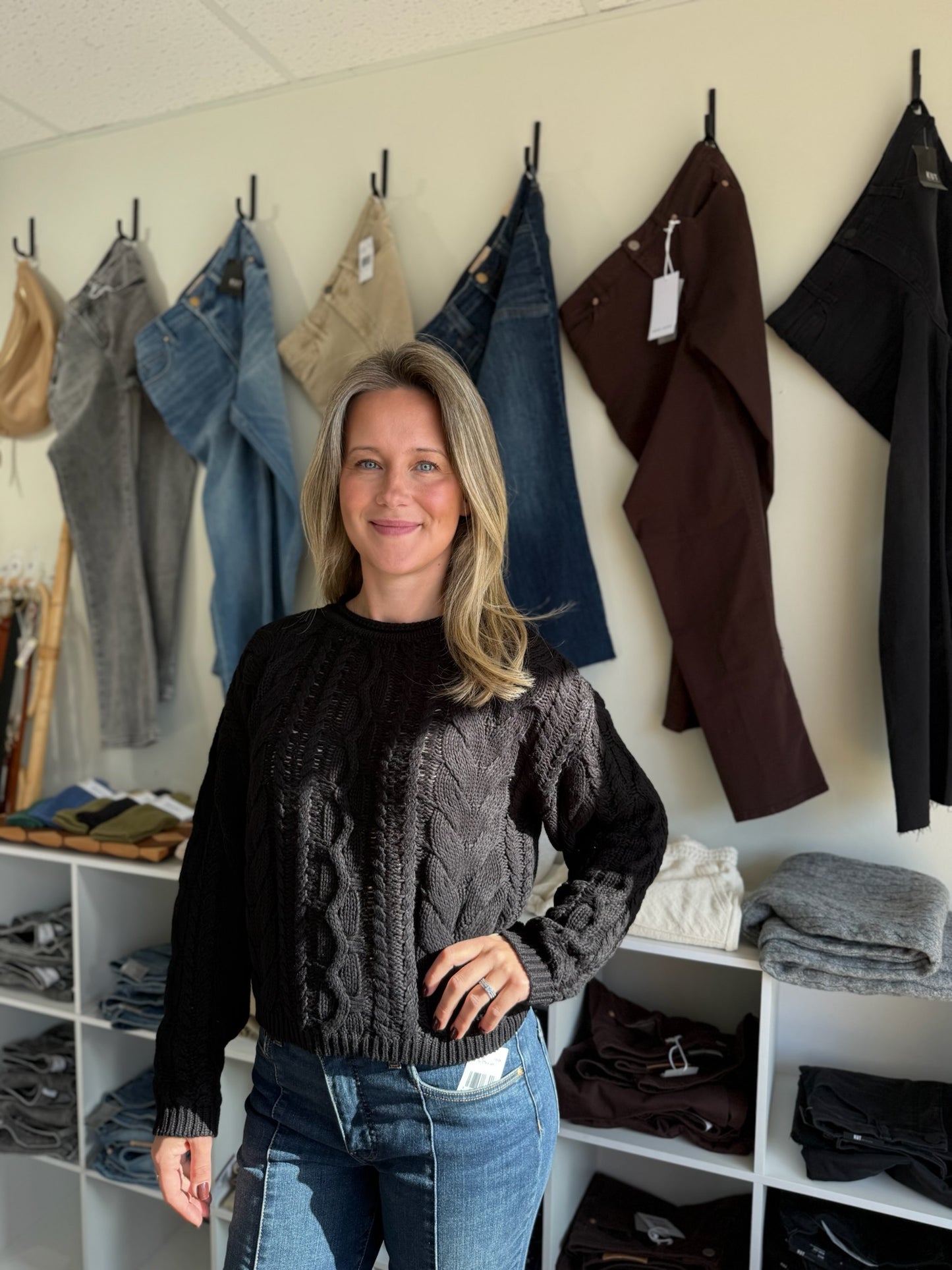 Niasha Cable Knit Crew Neck Sweater