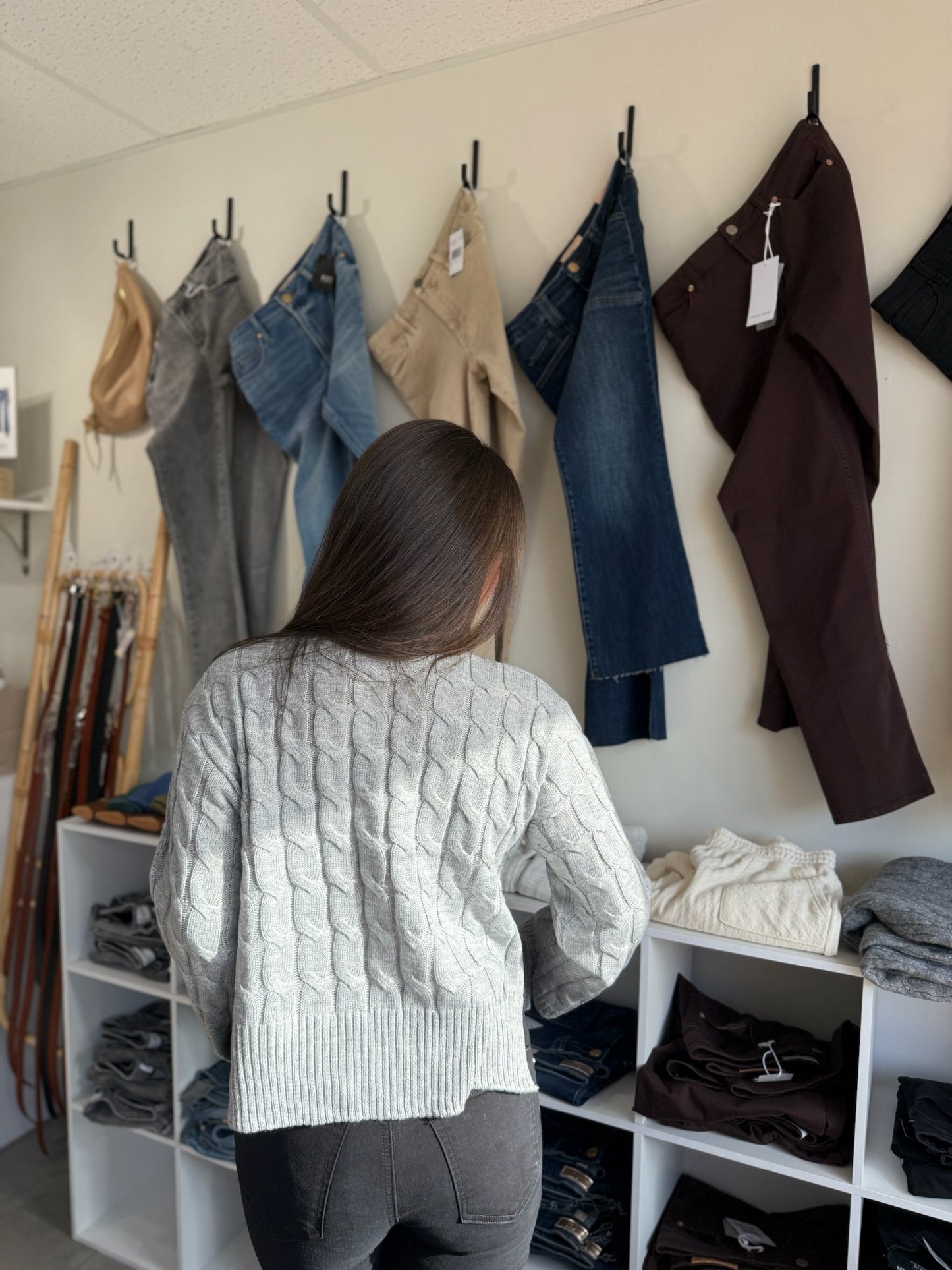 The Willow Sweater - Heather Grey