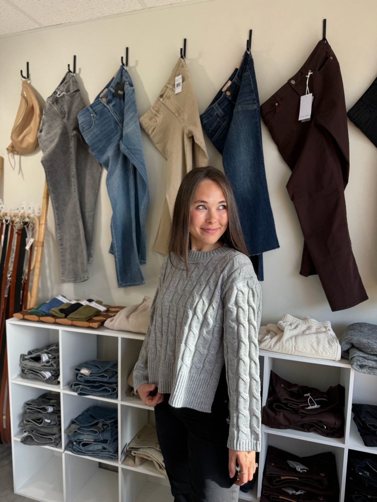 The Willow Sweater - Heather Grey