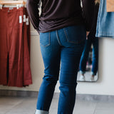 Catherine Mid Rise Boyfriend - Abelia