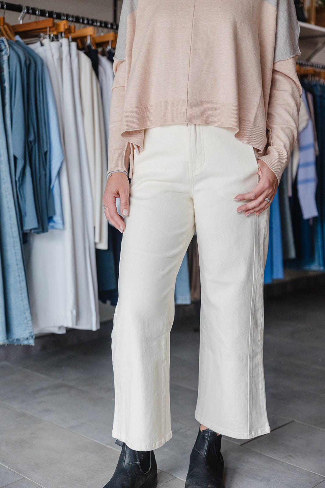 Audrey Wide Leg Jeans - Wheat