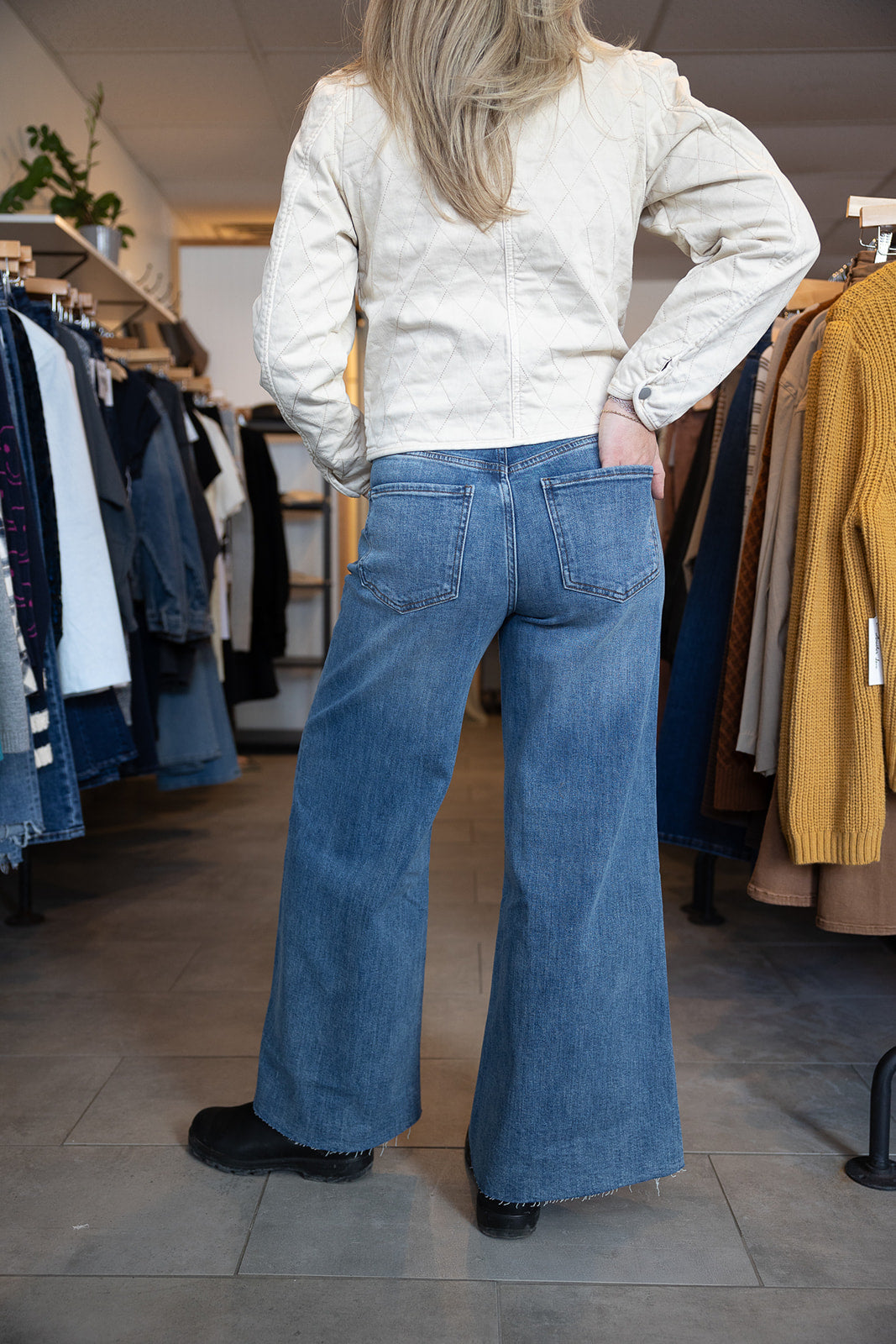 Fiona High Rise Wide Leg Jeans - Violet Blue