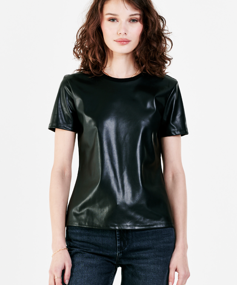 Reese Short Sleeve image 0